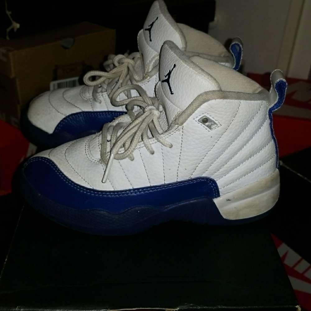Jordan 12s
